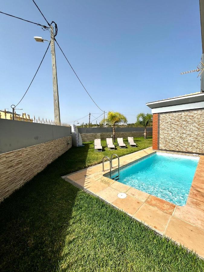 Funtastic Villa With Pool Albufeira Eksteriør billede